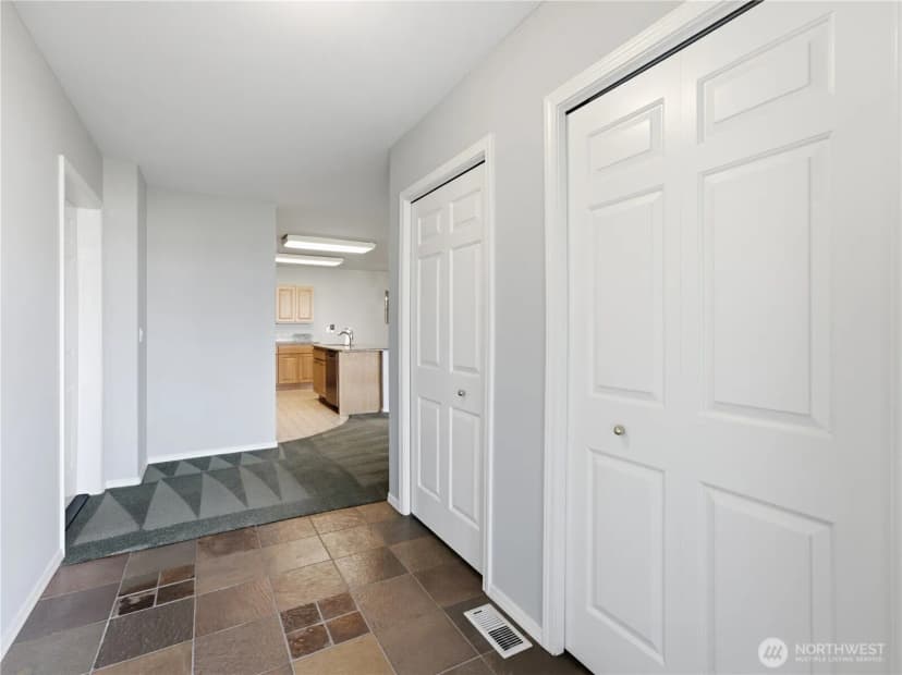 Property photo for 1380 Eastmont Avenue #502, East Wenatchee photo 6