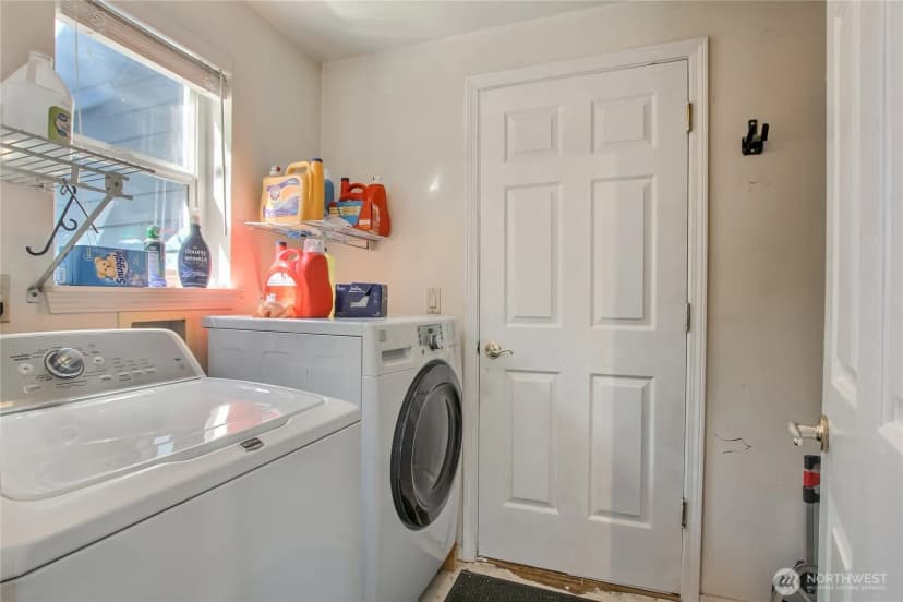 Property photo for 2023 S 302nd Place, Federal Way photo 19