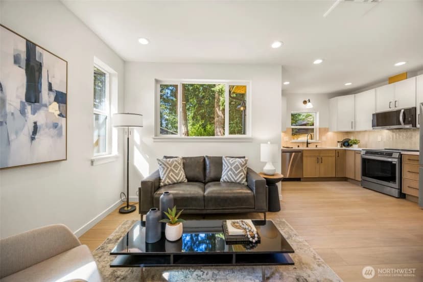 Property photo for 212 N 115th Street, Seattle photo 6