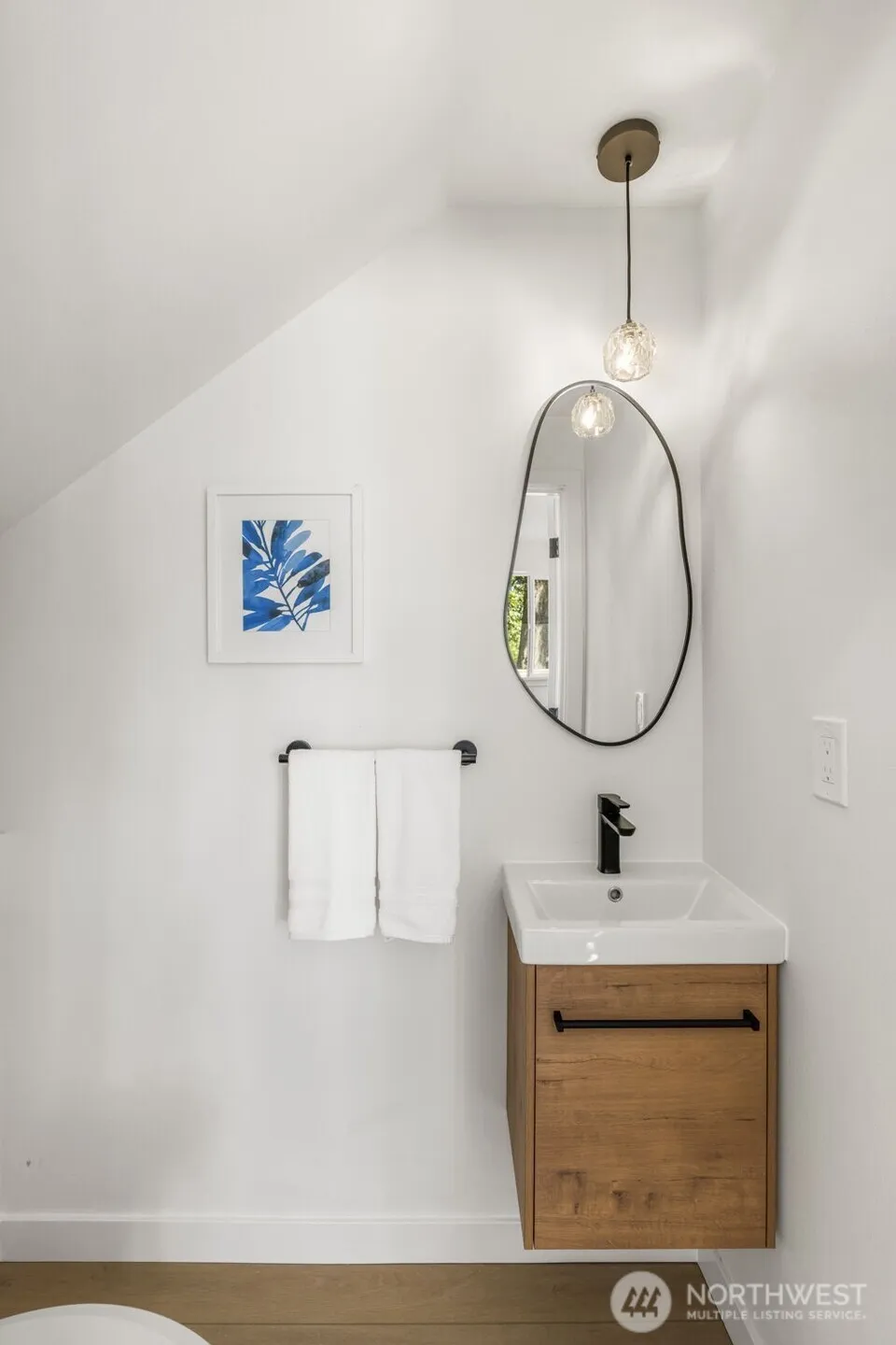 Property photo for 212 N 115th Street, Seattle photo 13
