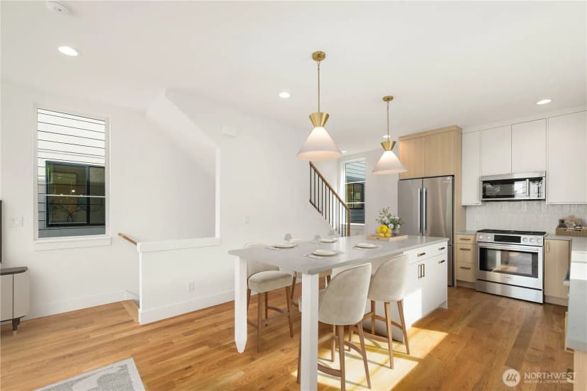 Property photo for 3930 S Angeline Street, Seattle photo 4