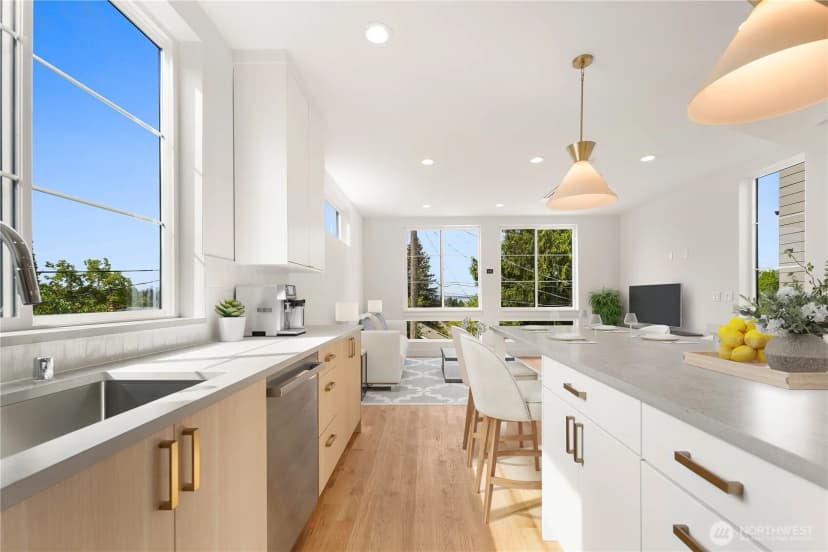 Property photo for 3930 S Angeline Street, Seattle photo 5