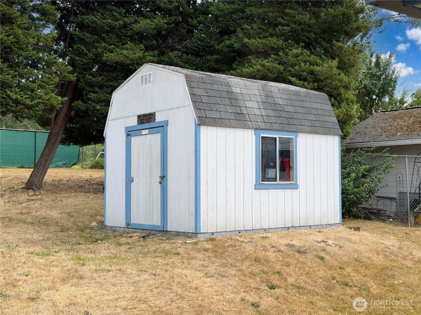 Property photo for 5029 West View Drive, Everett photo 17