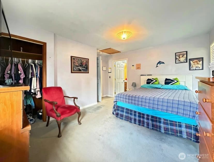 Property photo for 5029 West View Drive, Everett photo 10