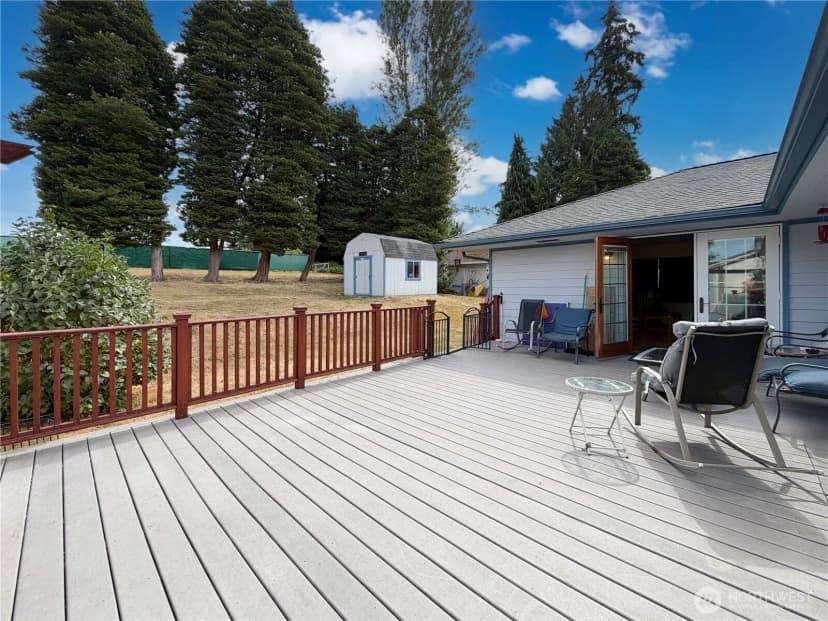 Property photo for 5029 West View Drive, Everett photo 16