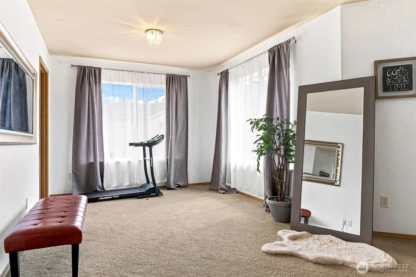 Property photo for 4121 S 331st Place, Federal Way photo 21