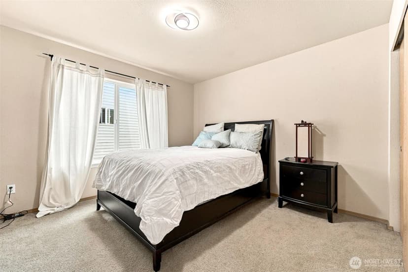 Property photo for 4121 S 331st Place, Federal Way photo 19