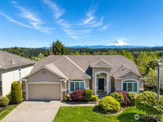 Property photo for 9629 183 Ave E, Bonney Lake photo 2