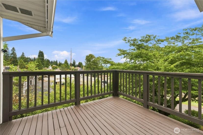 Property photo for 318 228th Street Se, Bothell photo 16