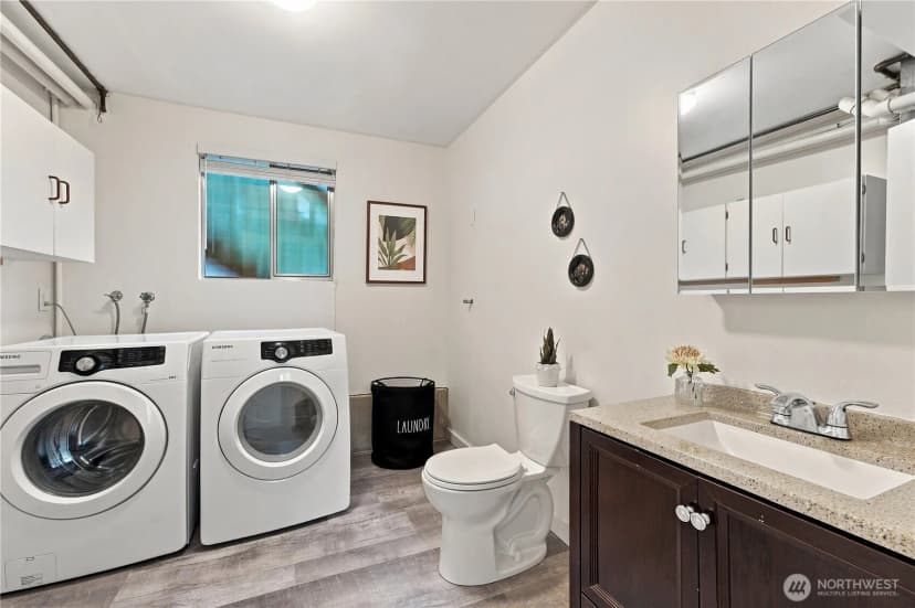Property photo for 318 228th Street Se, Bothell photo 32