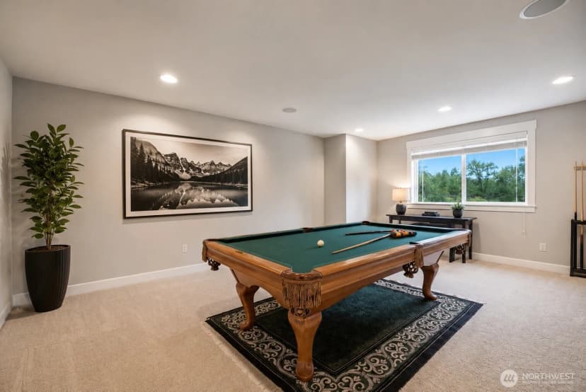 Property photo for 24121 Ne 1st Place, Sammamish photo 16