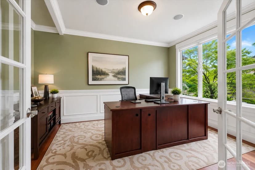 Property photo for 24121 Ne 1st Place, Sammamish photo 3