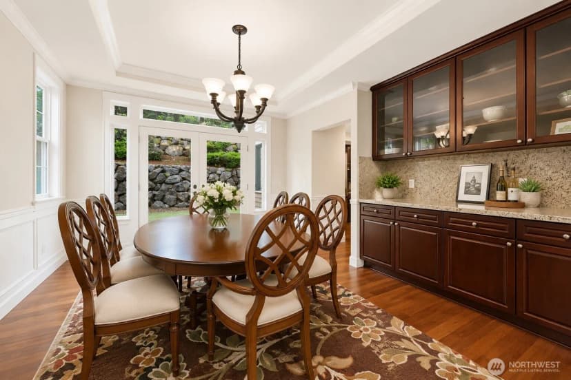 Property photo for 24121 Ne 1st Place, Sammamish photo 5