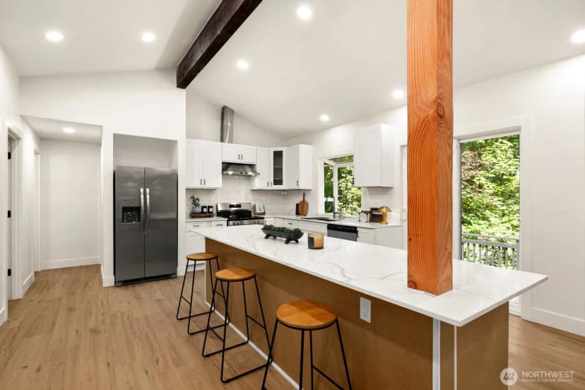 Property photo for 5755 Blakely Avenue Ne, Bainbridge Island photo 8
