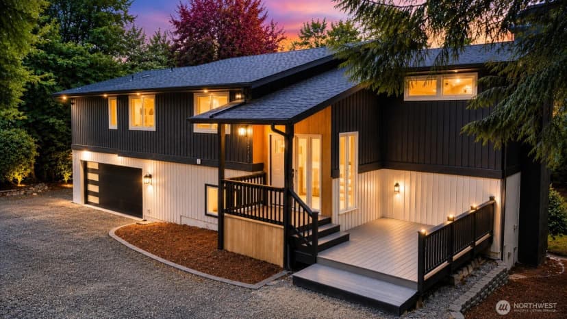 Property photo for 5755 Blakely Avenue Ne, Bainbridge Island