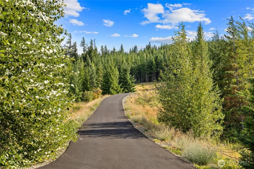 Property photo for 1220 Stone Ridge Drive, Cle Elum photo 4