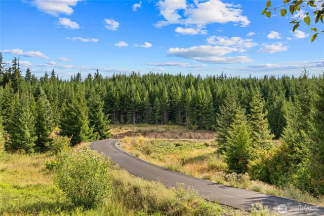 Property photo for 1220 Stone Ridge Drive, Cle Elum photo 3