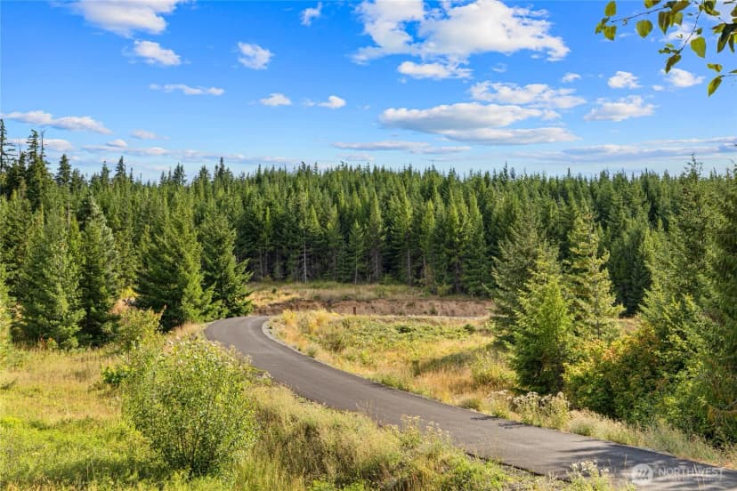 Property photo for 1220 Stone Ridge Drive, Cle Elum photo 3