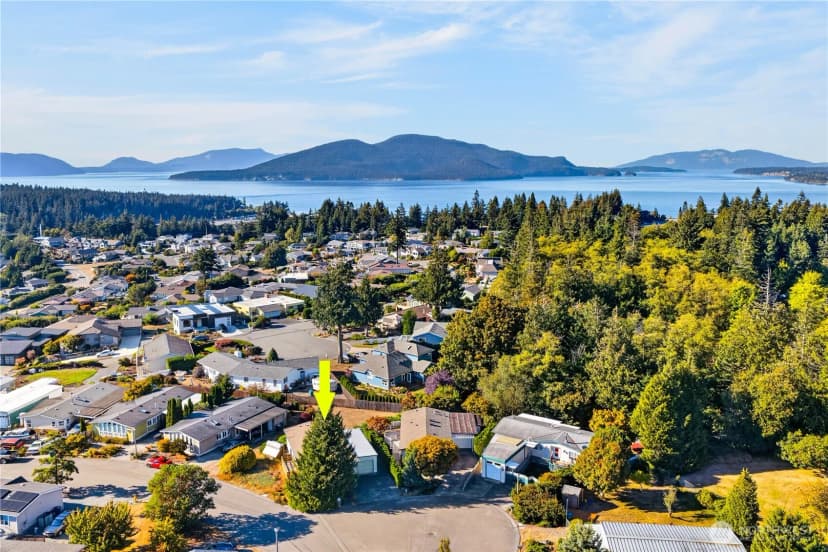 Property photo for 2204 Bane Place, Anacortes photo 2