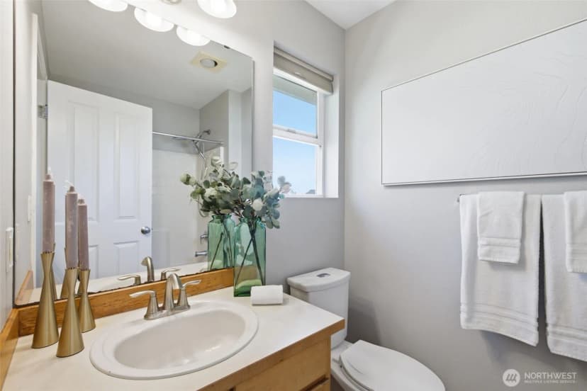 Property photo for 7624 39th Avenue S, Seattle photo 22
