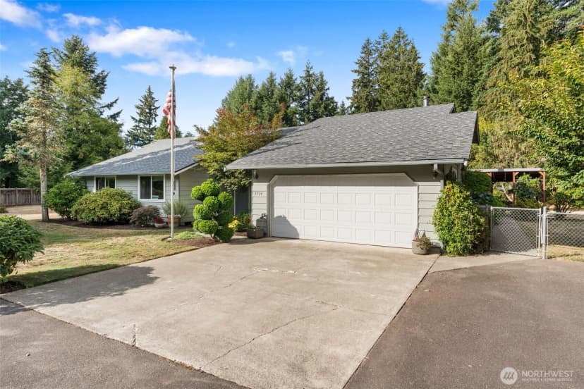 Property photo for 9734 65th Lane Se, Olympia photo 11