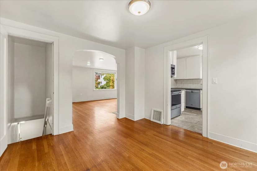 Property photo for 1522 Nw 59th Street, Seattle photo 13