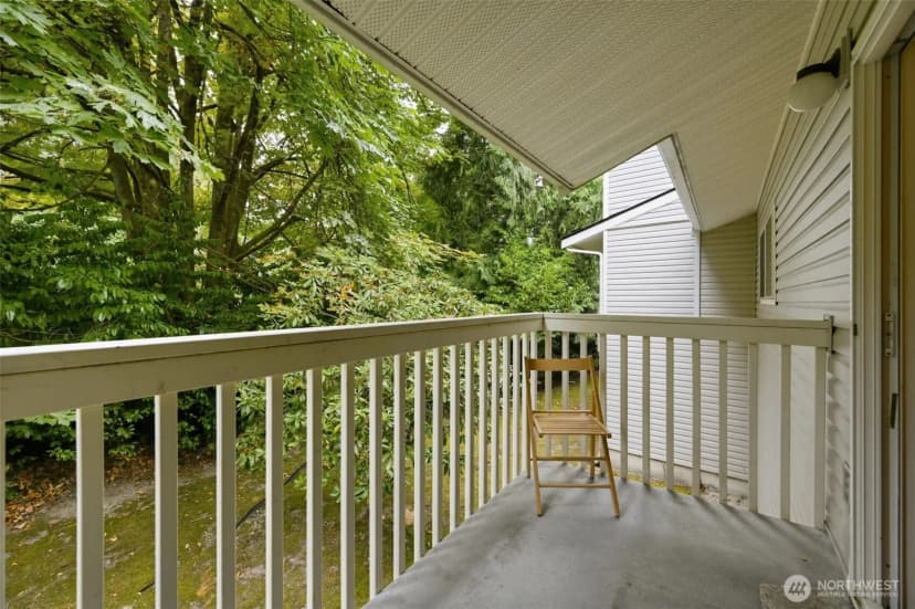 Property photo for 14445 Ne 40th Street #d101, Bellevue photo 14