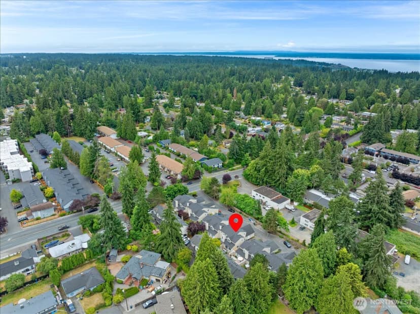 Property photo for 7823 196th Street Sw #a, Edmonds photo 38