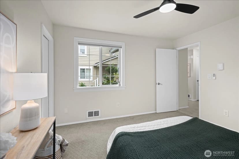 Property photo for 7823 196th Street Sw #a, Edmonds photo 18