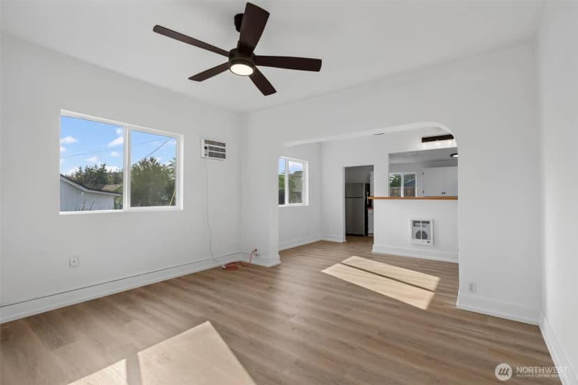 Property photo for 617 3rd Street, Wenatchee photo 11