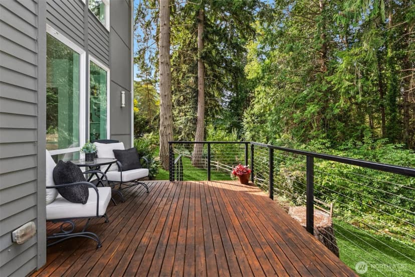 Property photo for 4959 Lynwood Center Road Ne, Bainbridge Island photo 24