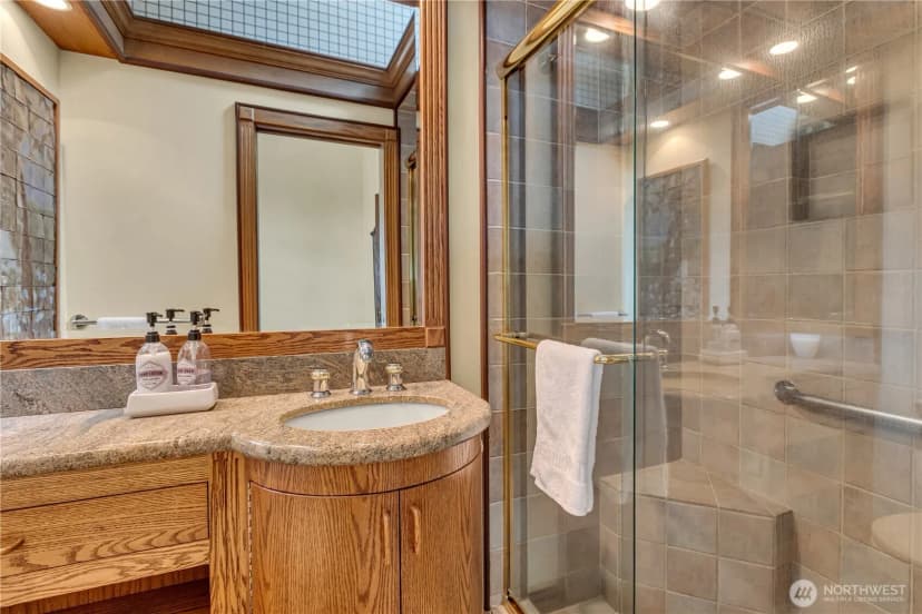 Property photo for 5325 Illahee Lane Ne, Olympia photo 25