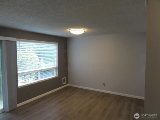 Property photo for 2007 Sw 318th Place #7a, Federal Way photo 5