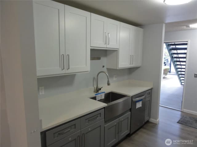 Property photo for 2007 Sw 318th Place #7a, Federal Way photo 2