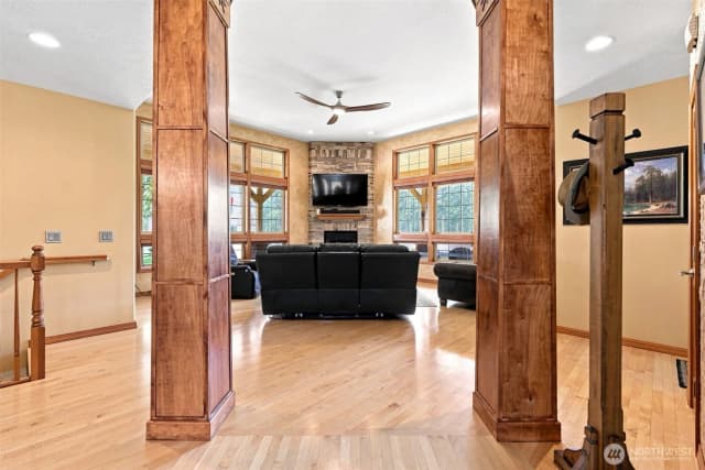 Property photo for 639 Palmer Ln, Chewelah photo 3