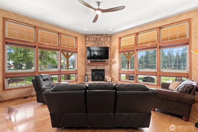 Property photo for 639 Palmer Ln, Chewelah photo 4