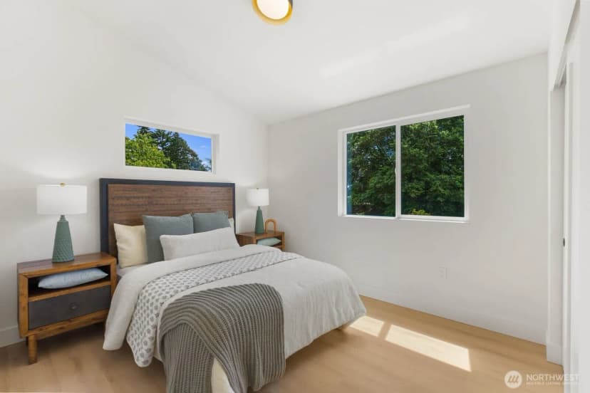 Property photo for 11748 Dayton Avenue N, Seattle photo 32