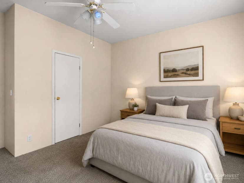 Property photo for 1019 Stanford Drive #26, Cosmopolis photo 11