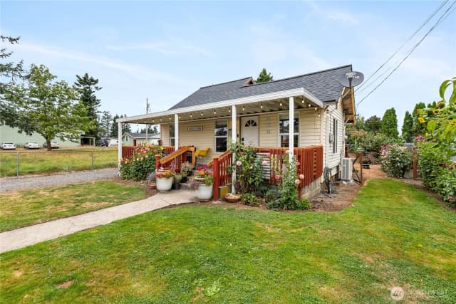 Property photo for 610 Strandell St., Everson photo 2