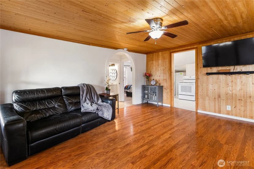 Property photo for 610 Strandell St., Everson photo 13