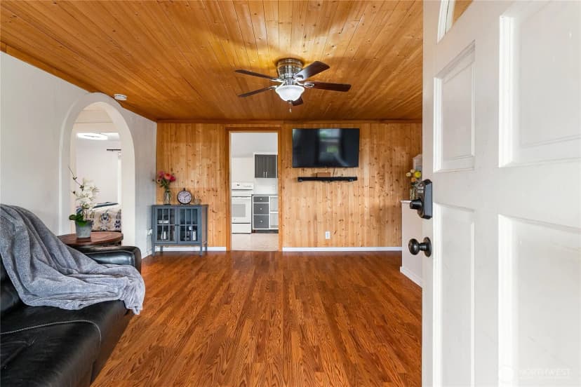Property photo for 610 Strandell St., Everson photo 12