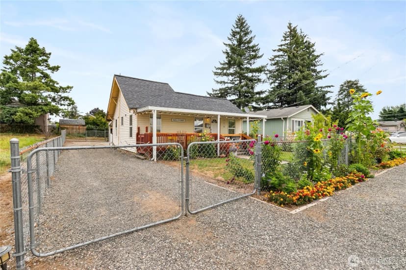 Property photo for 610 Strandell St., Everson photo 4
