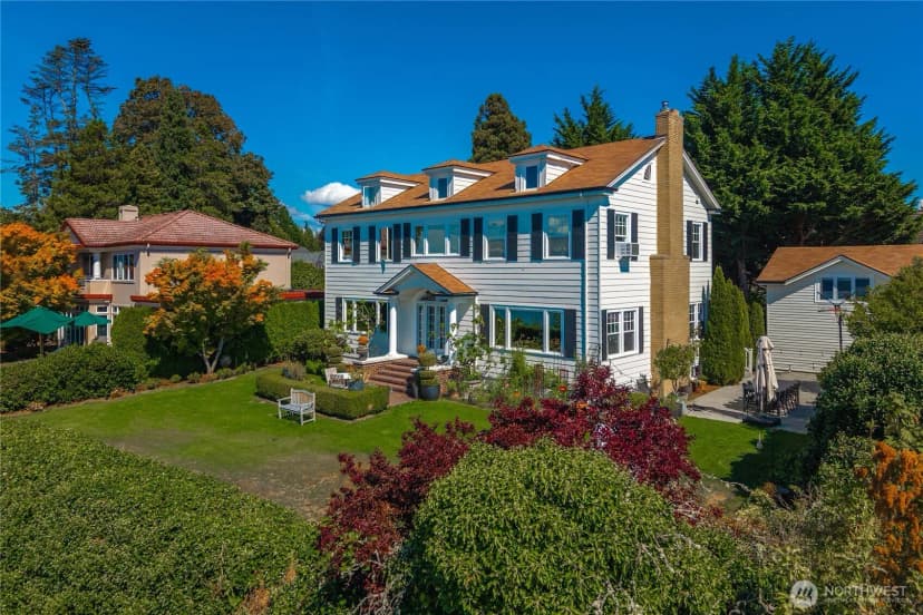 Property photo for 3233 Magnolia Boulevard W, Seattle photo 11