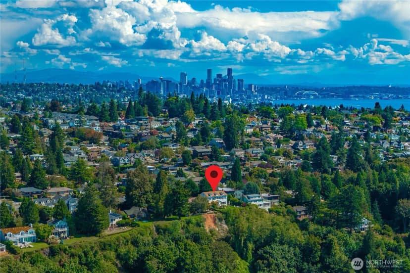Property photo for 3233 Magnolia Boulevard W, Seattle photo 36