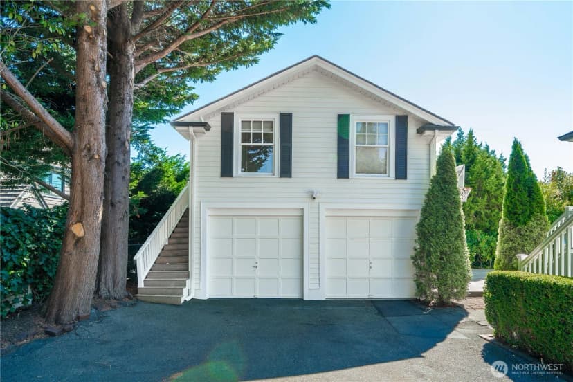 Property photo for 3233 Magnolia Boulevard W, Seattle photo 40