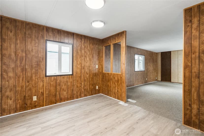Property photo for 2240 Peace Portal Drive #5, Blaine photo 8
