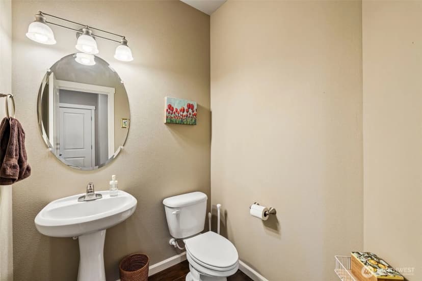 Property photo for 527 N Allen Creek Drive, Ridgefield photo 21