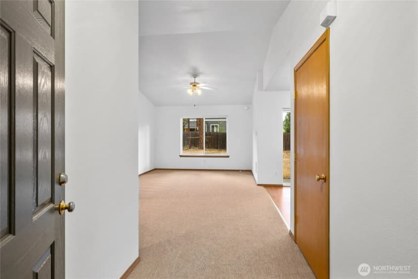 Property photo for 302 Denny Avenue, Cle Elum photo 9