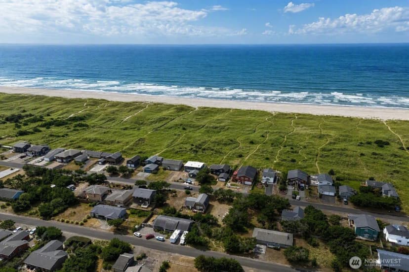 Property photo for 30901 G Street, Ocean Park photo 2