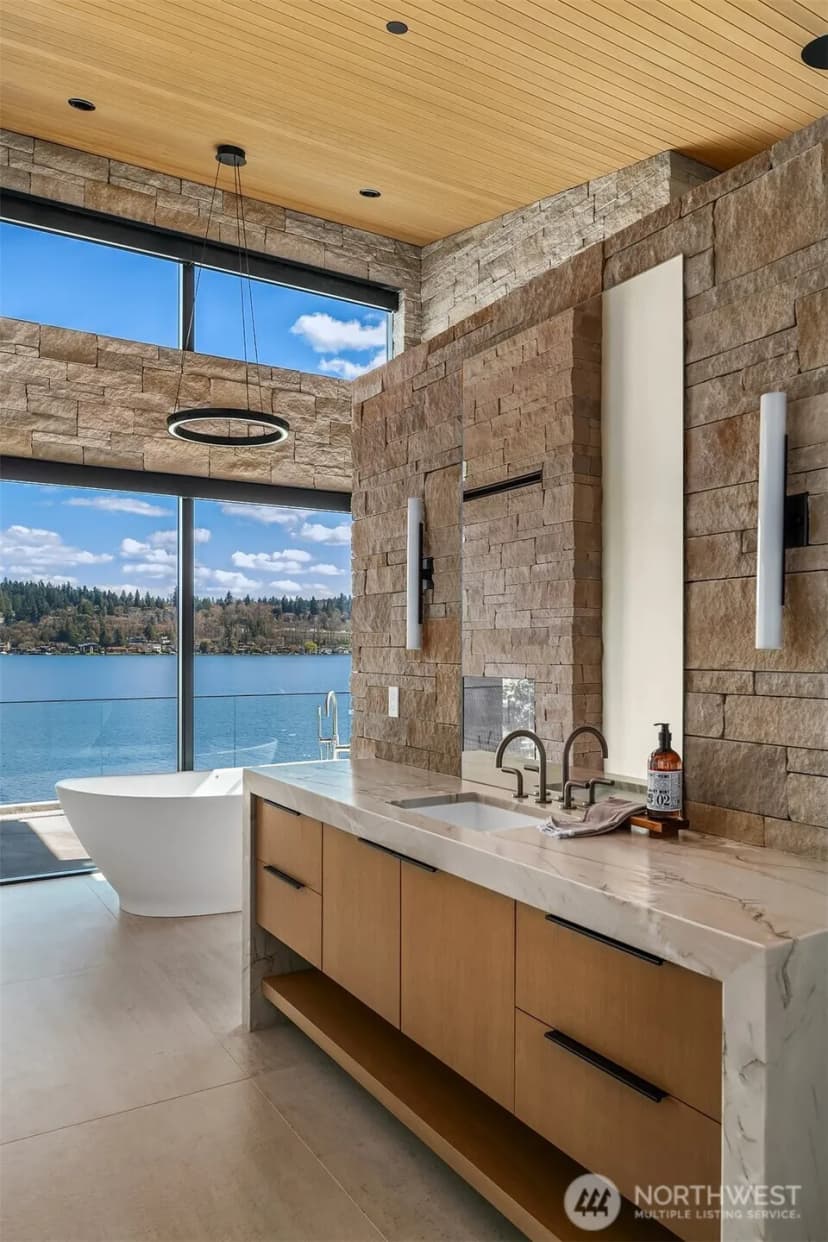 Property photo for 5330 Butterworth Road, Mercer Island photo 26